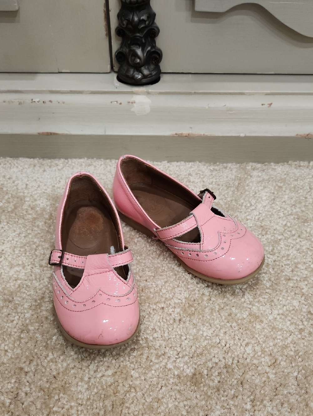 PèPè Girls' Pink Patent T-Bar Mary Jane Shoes Size EU 24/ US 6 Made In Italy